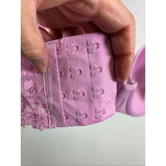 SKIMS NWT Lightly Lined Balconette Bra in Petal Size 32DDD - Picture 8 of 10